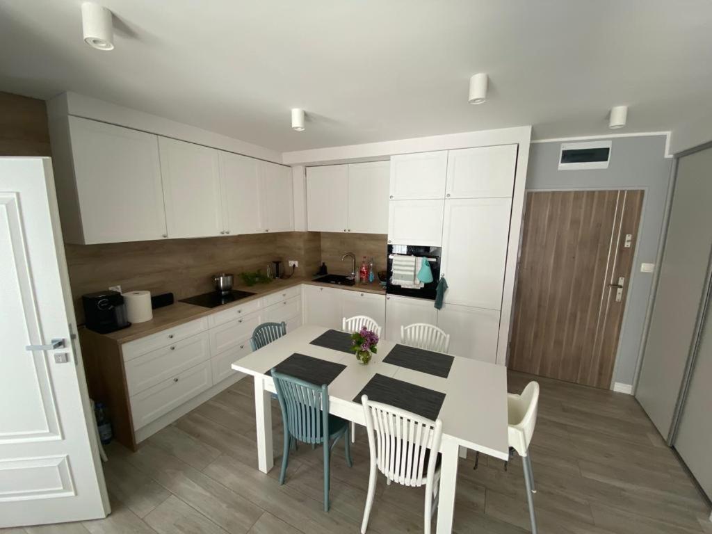Apartament Rewal Klifowa Morska 3 Z Basenem Dış mekan fotoğraf